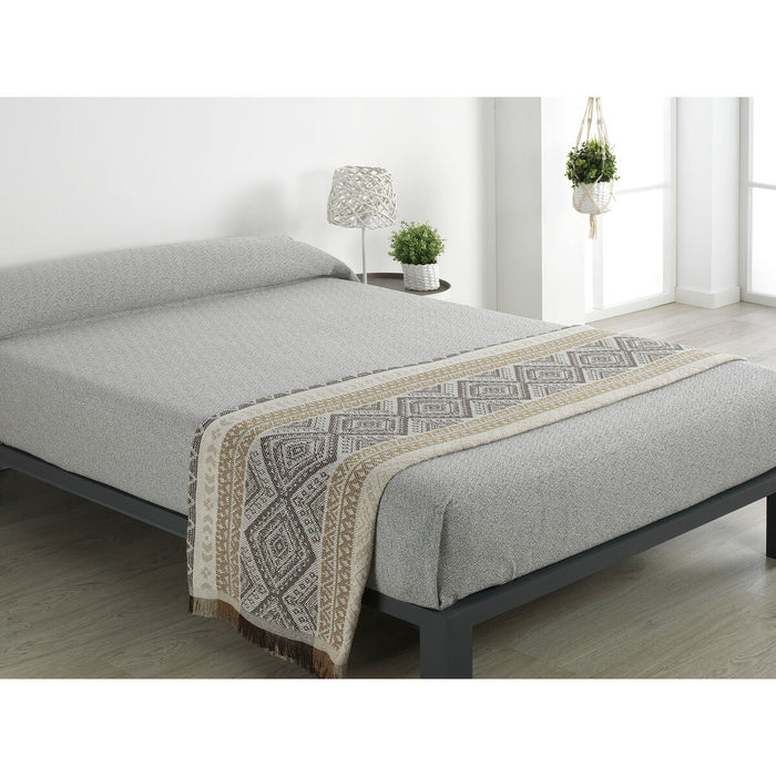 Alexandra House Living Pache Coffee Blanket 225 x 260 cm