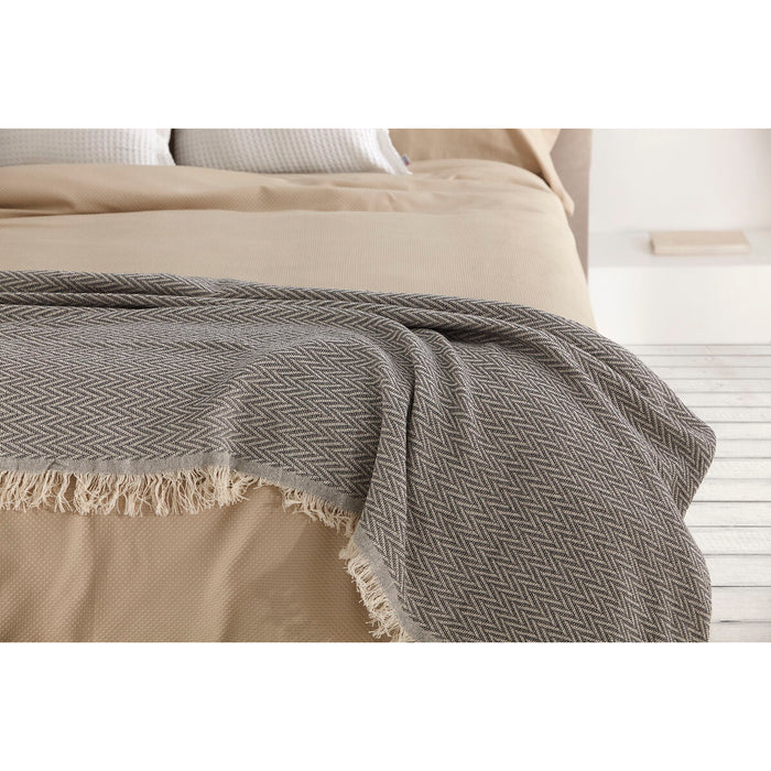Alexandra House Living India Gray Blanket 180 x 260 cm