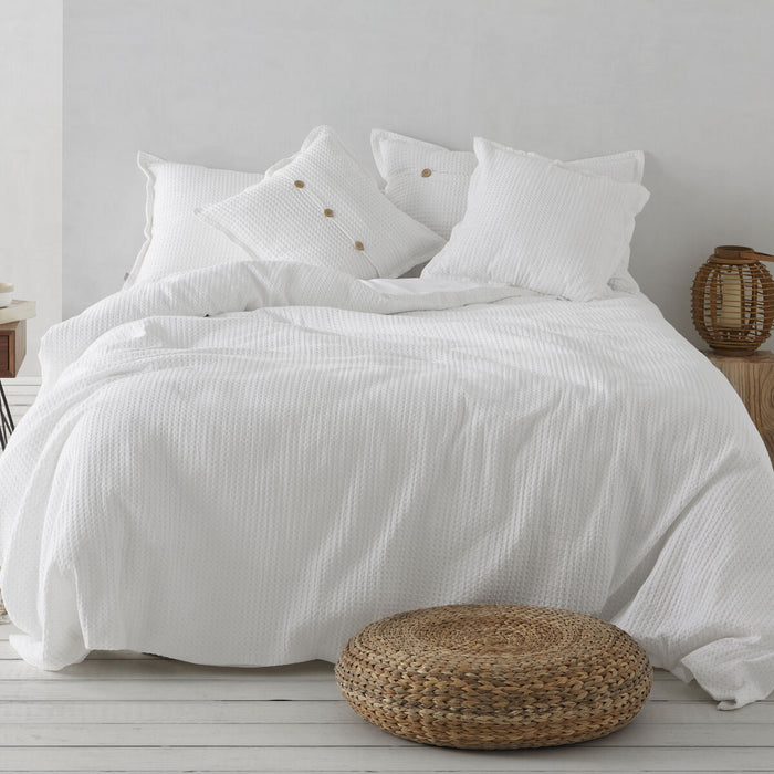 Alexandra House Living Banús White Duvet Cover Set, 180 cm Bed, 3 Pieces