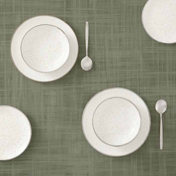 Belum Smooth stain-resistant resin tablecloth 140 x 140 cm